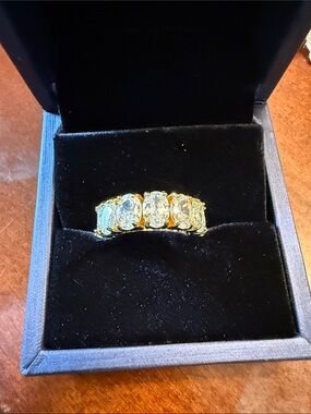 Gold Band Ring with Seven  Clear Stones and  six yellow stones.  Women Jewelry